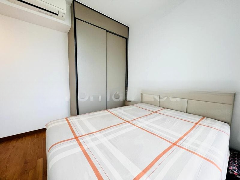 STIRLING RESIDENCES 4