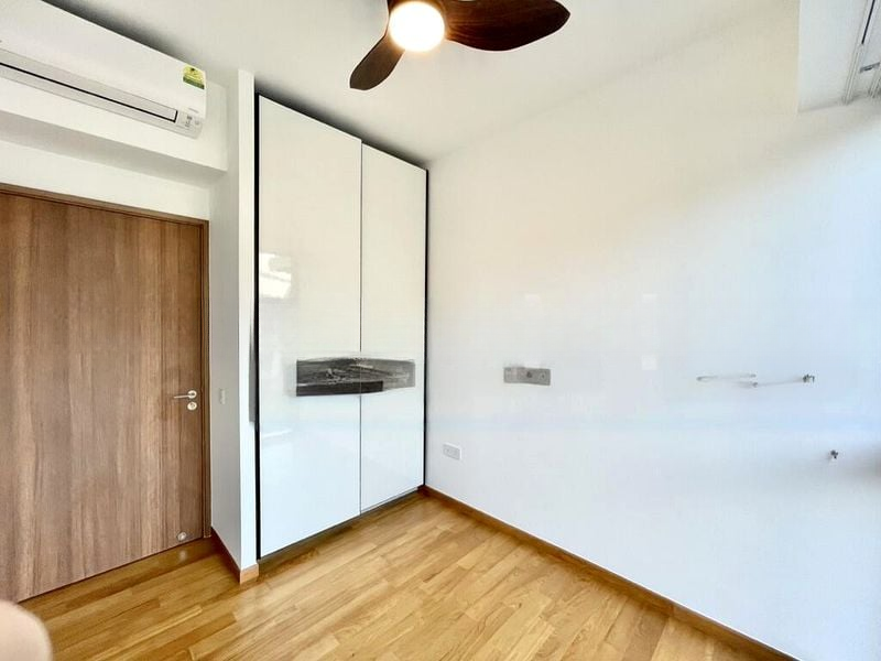 FOURTH AVENUE RESIDENCES 4