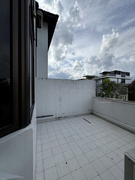 PLATINA GARDENS 11