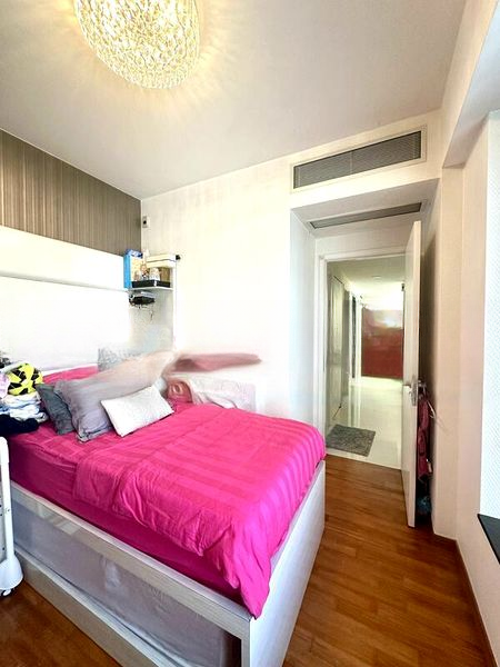 CAIRNHILL RESIDENCES 6