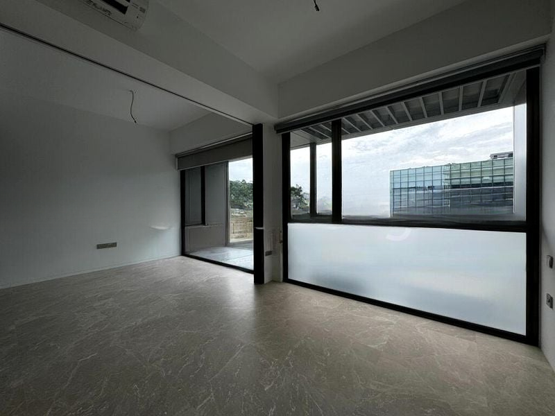 THE REEF AT KING'S DOCK 8