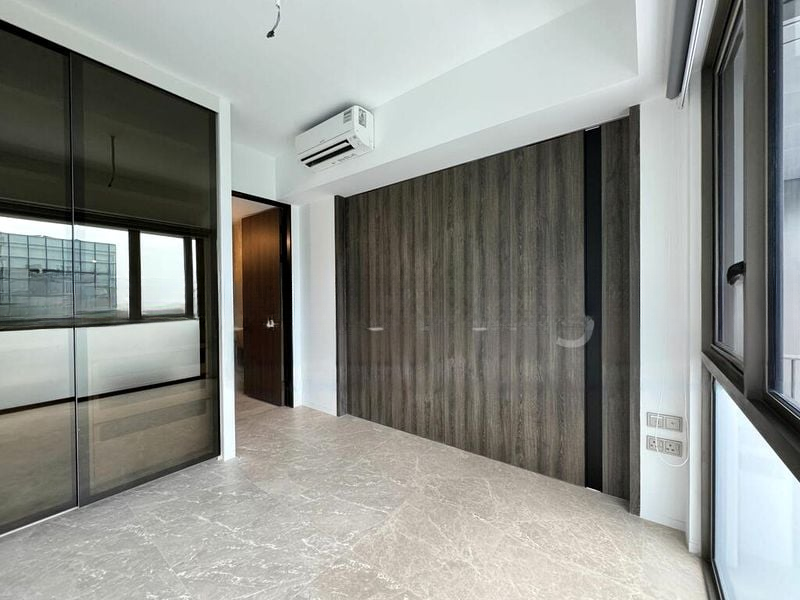 THE REEF AT KING'S DOCK 5