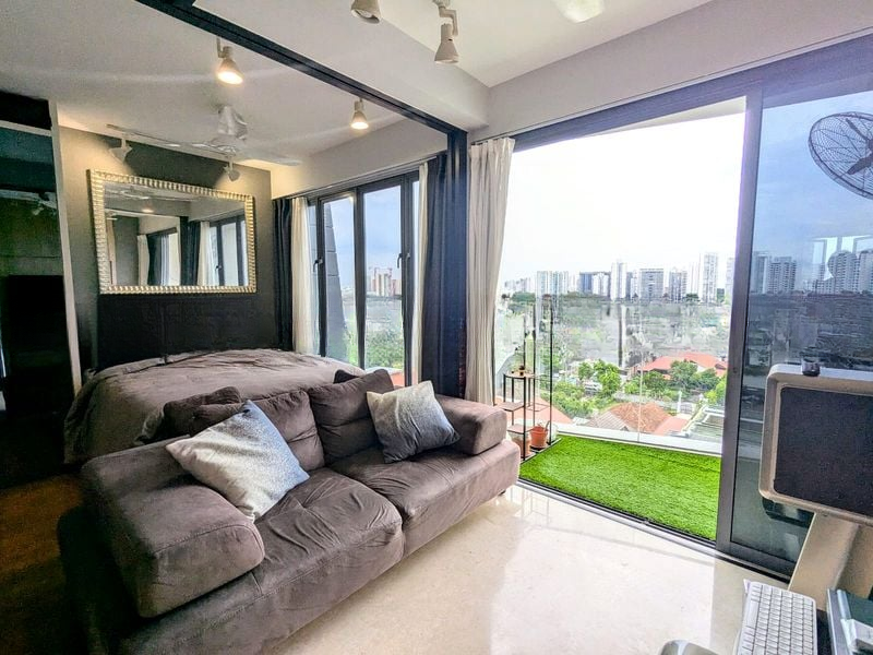8M RESIDENCES 6