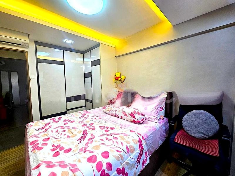 ANG MO KIO AVE 10 10