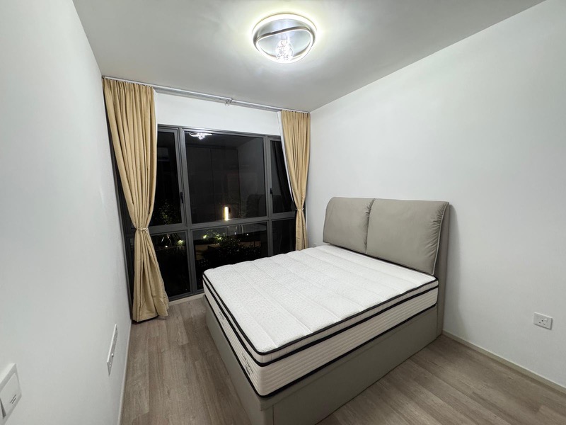 THE WATERGARDENS AT CANBERRA 14