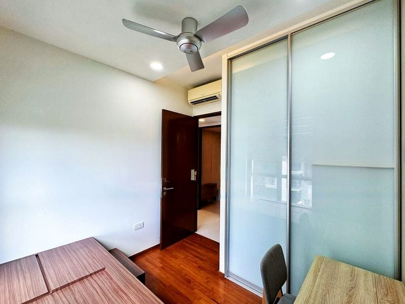 FORESQUE RESIDENCES 10