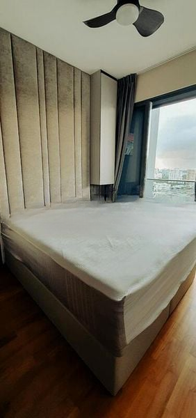 STIRLING RESIDENCES 5