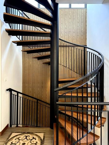 THOMSON VIEW CONDOMINIUM 13