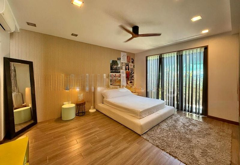 THOMSON VIEW CONDOMINIUM 11