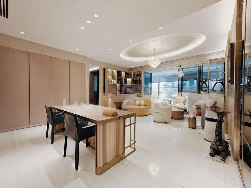 SKYLINE 360 @ SAINT THOMAS WALK 12