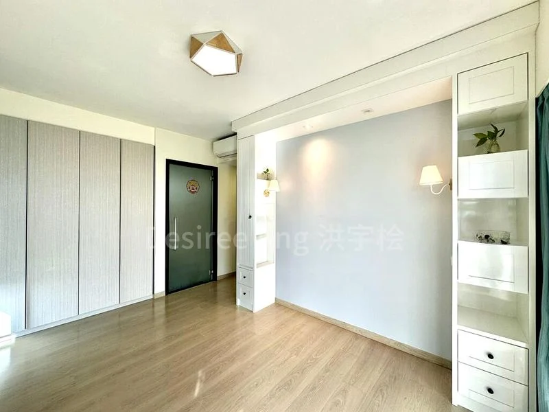 RIVERPARC RESIDENCE 3