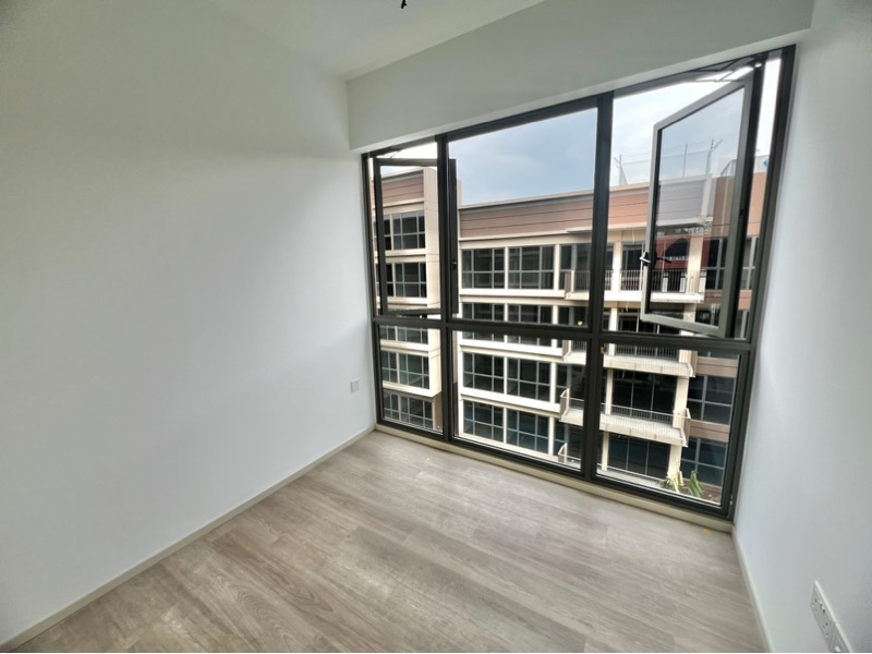 THE WATERGARDENS AT CANBERRA 16