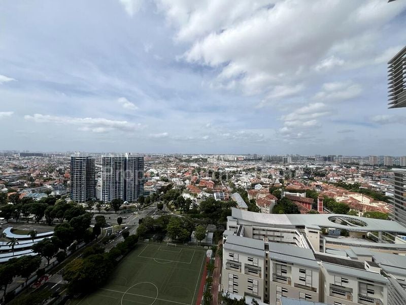 SEASIDE RESIDENCES 8