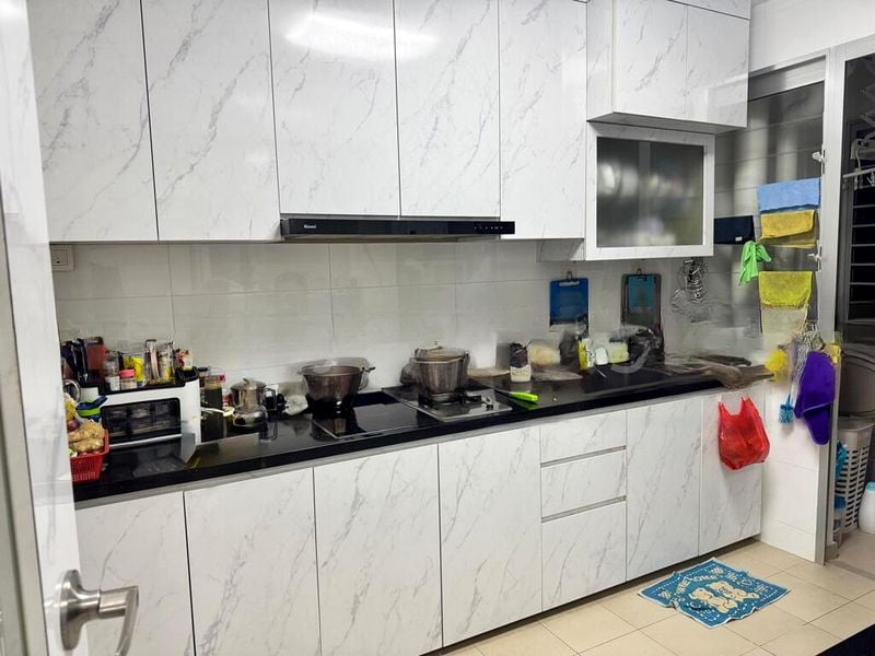 BT BATOK WEST AVE 8 8