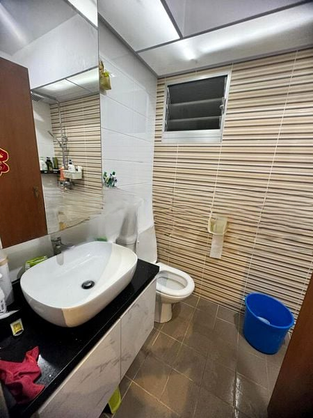 BT BATOK WEST AVE 8 7