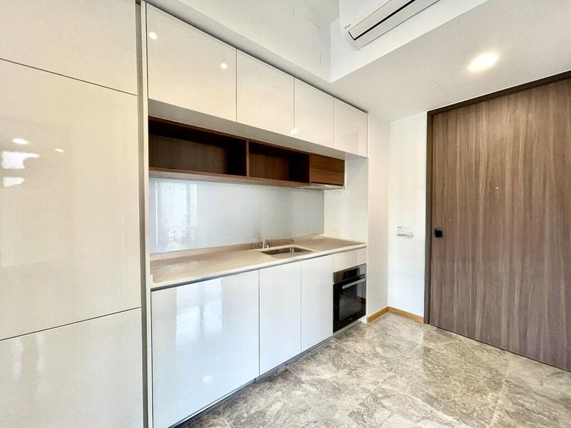 FOURTH AVENUE RESIDENCES 8