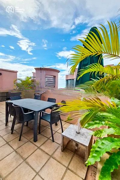 ADAM PARK CONDOMINIUM 9