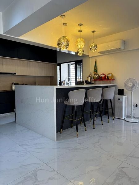 BT BATOK WEST AVE 8 11