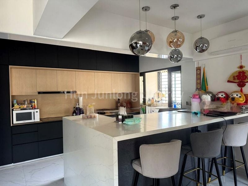 BT BATOK WEST AVE 8 14