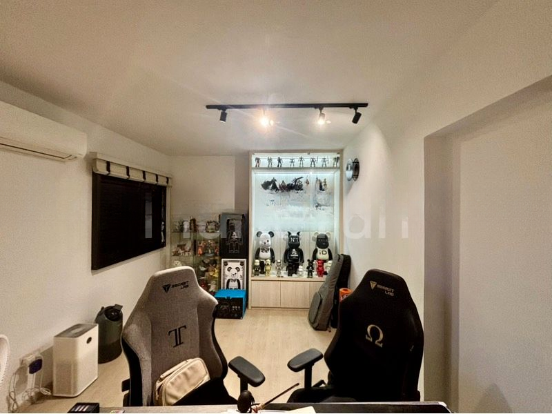 JURONG WEST ST 65 12