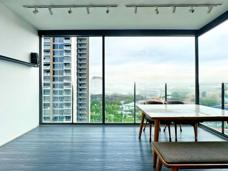 THE CLEMENT CANOPY 13