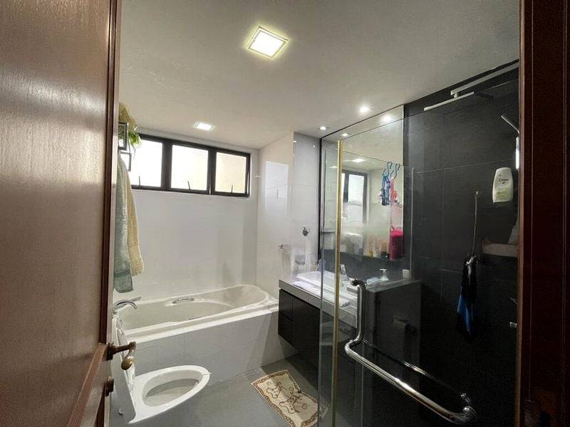 WESTCOVE CONDOMINIUM 6