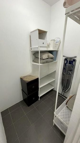 EIGHT RIVERSUITES 10