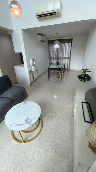 EIGHT RIVERSUITES 15