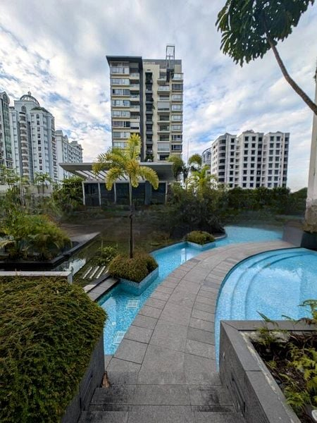 THE LINE @ TANJONG RHU 3