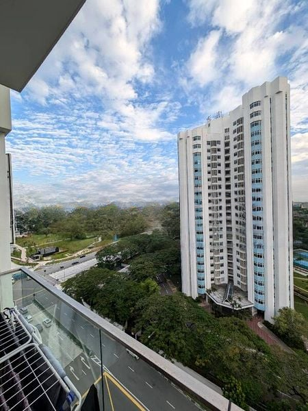 THE LINE @ TANJONG RHU 9