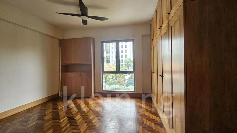 PARKVIEW APARTMENTS 4