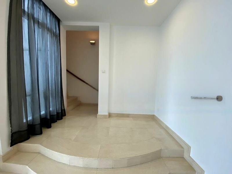 CUSCADEN RESIDENCES 10
