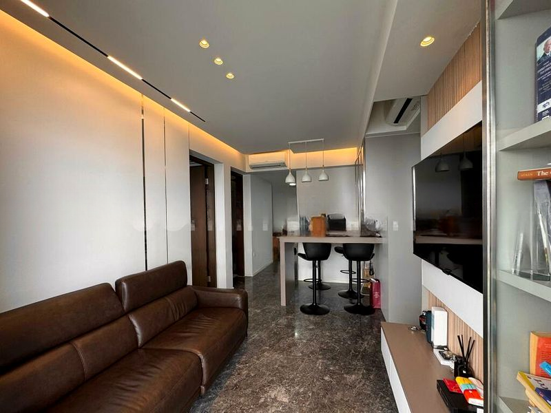 AVENUE SOUTH RESIDENCE 6