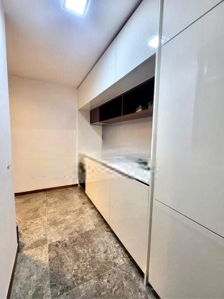 FOURTH AVENUE RESIDENCES 2