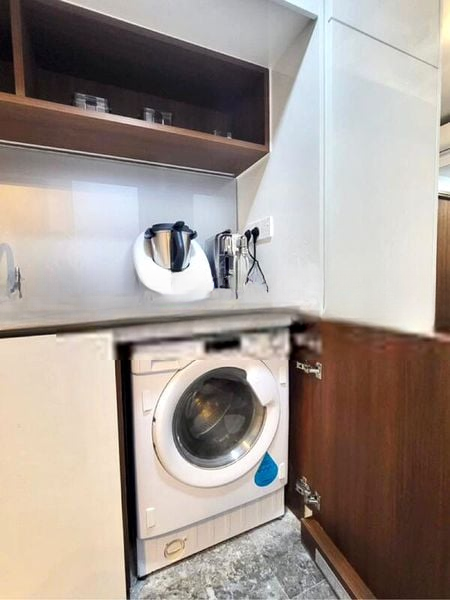 FOURTH AVENUE RESIDENCES 4