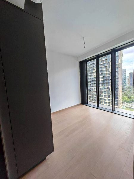 IRWELL HILL RESIDENCES 8