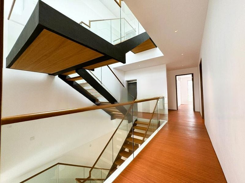 SELETAR HILLS ESTATE 4