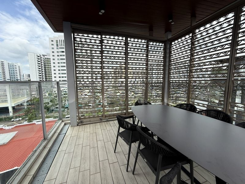 33 RESIDENCES 7