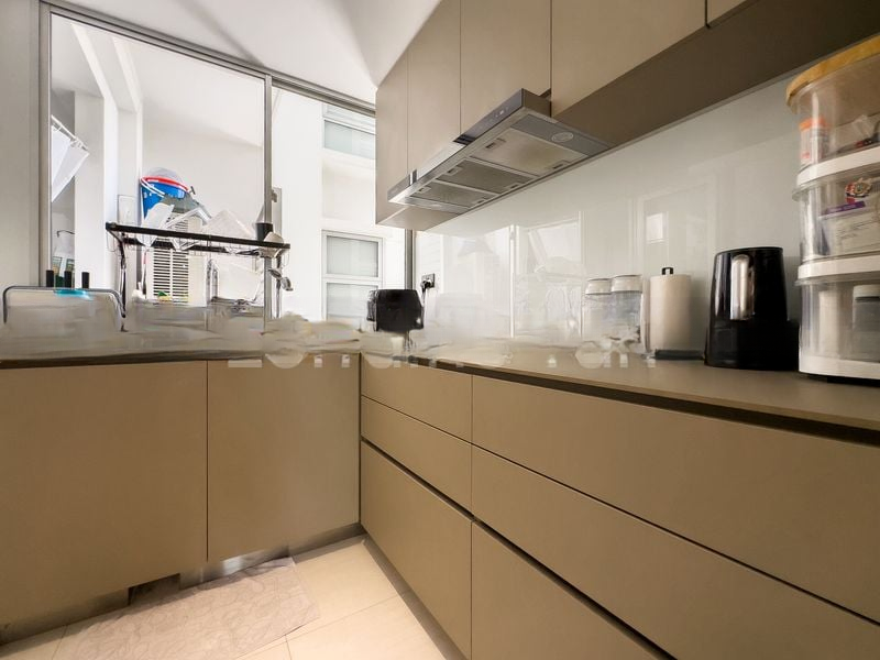 CAIRNHILL RESIDENCES 8