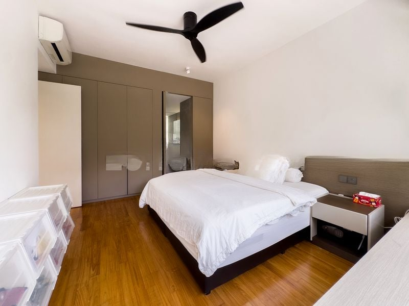 CAIRNHILL RESIDENCES 12