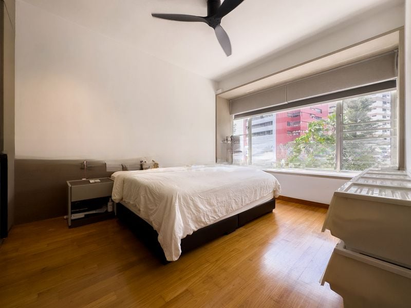 CAIRNHILL RESIDENCES 11