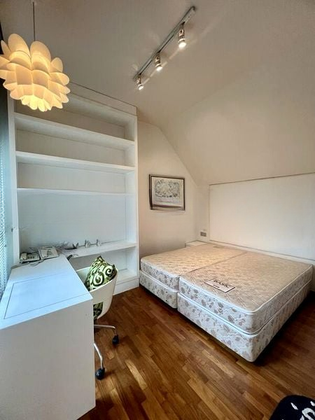 VARSITY PARK CONDOMINIUM 7