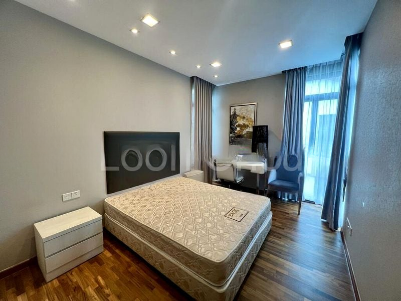 VARSITY PARK CONDOMINIUM 9