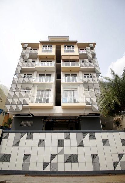 PALMERA EAST 9