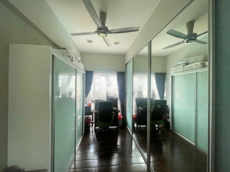 AZALEA PARK CONDOMINIUM 8