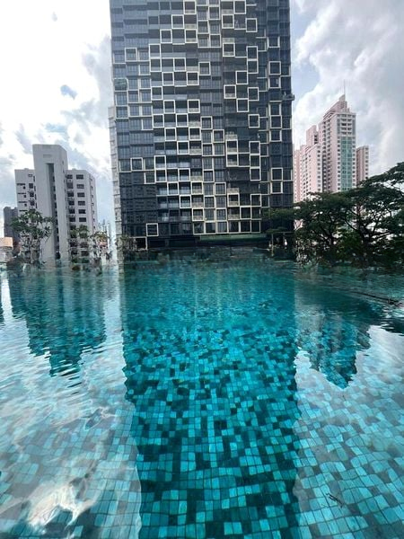 IRWELL HILL RESIDENCES 12