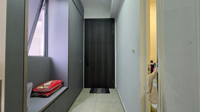 RIVERFRONT RESIDENCES 4