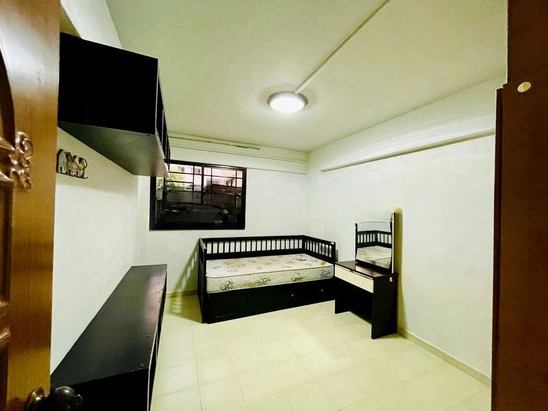 BT BATOK EAST AVE 4 4