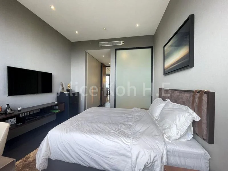 REIGNWOOD HAMILTON SCOTTS 6