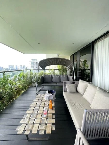 REIGNWOOD HAMILTON SCOTTS 10